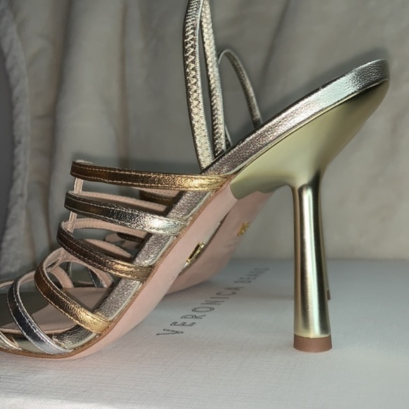 ‼️NWT $375.00 Veronica Beard Aldridge Metallic Leather Slingback Sandals - Picture 8 of 12
